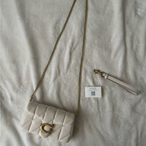 Coach Womens Quilted Pillow Leather Tabby Wristlet With Chain